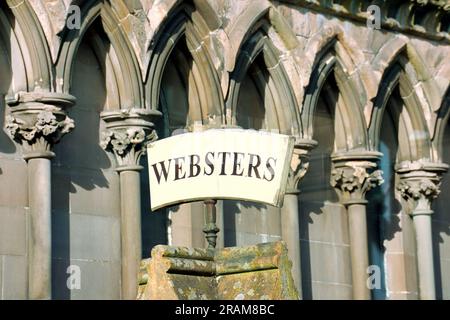 Websters Theatre Glasgow - Théâtre | Bar | Playhouse Restaurant 416 Great Western Road Kelvinbridge occupe l'église paroissiale de Lansdowne Banque D'Images