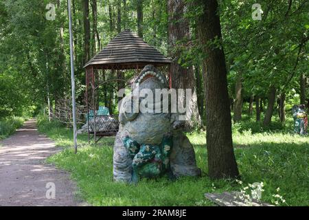 Statues soviétiques dans le parc des enfants Banque D'Images