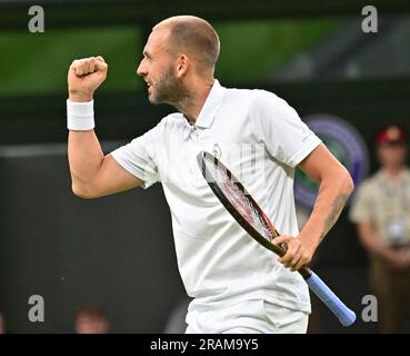 Londres, GBR. 04th juillet 2023. London Wimbledon Championships Day 2 04//07/2023 Dan Evans (GBR) match du premier tour crédit: Roger Parker/Alay Live News Banque D'Images
