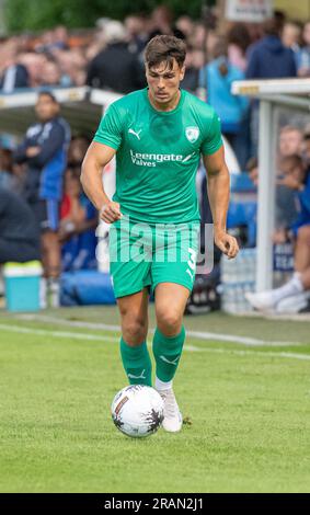 Matlock, Derbyshire, Angleterre 4th juillet 2023. Branden Horton de Chesterfield sur le ballon, pendant le Matlock Town football Club V Chesterfield football Club au Proctor Cars Stadium, amical d'avant-saison (Credit image: ©Cody Froggatt/Alamy Live news) Banque D'Images