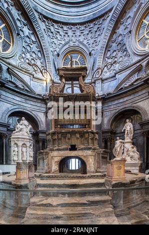 Chapelle du Saint Suaire (Cappella, della Sacra Sindone), projet architectural de Guarino Guarini, Torino, Piémont, Italie Banque D'Images