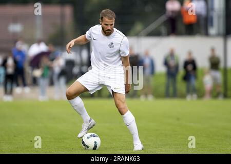 Nijlen, Belgique. 04th juillet 2023. Bart Nieuwkoop de l'Union photographié en action lors d'un match de football amical entre KFC Nijlen et le SG de l'Union Royale, le mardi 04 juillet 2023 à Nijlen, en préparation de la prochaine saison 2023-2024. BELGA PHOTO KRISTOF VAN ACCOM crédit: Belga News Agency/Alay Live News Banque D'Images