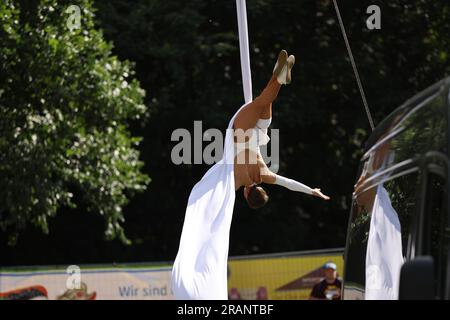 Strausberg, Allemagne. 02 juillet 2023. Märkisch Oderland : la photo montre Sophie, artiste de l'exposition Falko Traber au Kulturpark à Strausberg (photo de Simone Kuhlmey/Pacific Press/Sipa USA) crédit : SIPA USA/Alamy Live News Banque D'Images