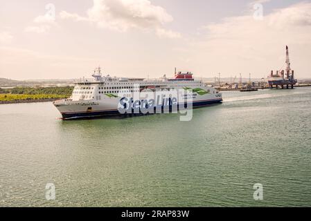 Stena Line quittant le port de Belfast en direction du Royaume-Uni, le 30 juin 2023 Banque D'Images