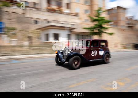 Passage du MilleMiglia à Macerata, Marches, Italie, Europe Banque D'Images