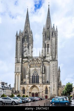 Cathédrale de Coutances, Cathédrale notre-Dame de Coutances, cathédrale catholique gothique du 13e siècle dans la ville de Coutances sur la presqu'île du Cotentin i. Banque D'Images