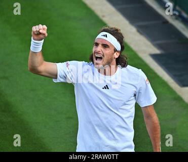 Londres, GBR. 05 juillet 2023. Londres Wimbledon Championships Day 3 05//07/2023 Stefanos Tsitsipas (GRE) remporte le match de premier tour crédit : Roger Parker/Alamy Live News Banque D'Images