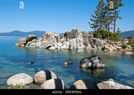 Vue panoramique sur la plage de Sand Harbor à Lake Tahoe, Californie, États-Unis Banque D'Images