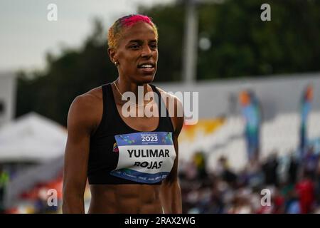 San Salvador, El Salvador. 05 juillet 2023. Yulimar Rojas du Venezuela applaudit après avoir marqué un billet pour les Jeux Olympiques de Paris en triple saut pendant les Jeux latino-américains et Caraïbes à San Salvador, El Salvador. Crédit : SOPA Images Limited/Alamy Live News Banque D'Images