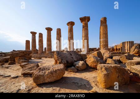 Temple d'Hercule, Vallée des temples, Agrigente, Sicile, Italie Banque D'Images