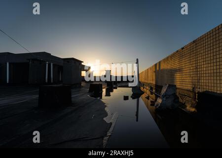 Le lever du soleil sur Chengdu commercial et Trade City. Banque D'Images