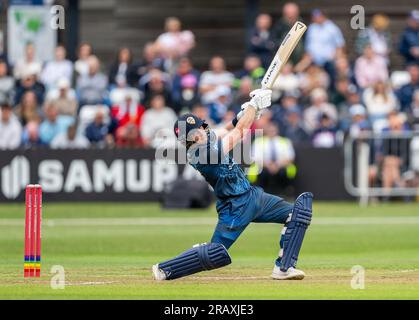 Harry est venu frapper pour le Derbyshire dans un match de Vitality Blast entre Derbyshire Falcons et Worcestershire Rapids. Banque D'Images