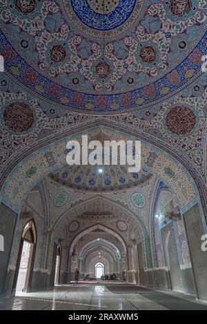 Multan, Punjab, Pakistan - 11 12 2019 : vue intérieure de la magnifique mosquée Shahi Eid Gah Banque D'Images