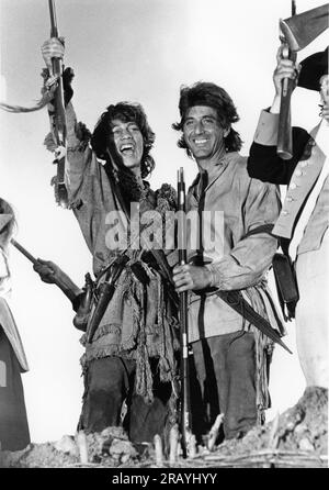 DEXTER FLETCHER et AL PACINO dans LA RÉVOLUTION 1985 réalisateur HUGH HUDSON scénariste Robert Dillon musique John Corigliano costume design John Mollo producteur Irwin Winkler Royaume-Uni-Norvège coproduction Goldcrest films International / Viking films / Warner Bros. (US) - Columbia-EMI-Warner Banque D'Images