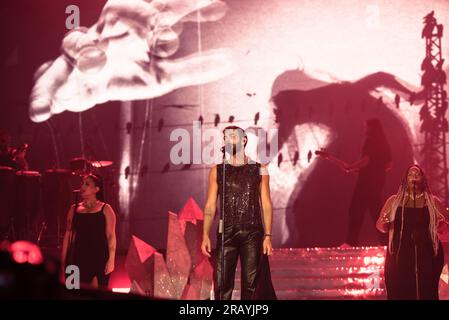 Torino, Italie. 5 luglio 2023. Le chanteur italien Marco Mengoni a joué en direct sur la scène du Stadio Grande Torino. Crédit : Andrea Pinna Banque D'Images