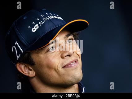 6 juillet 2023. SILVERSTONE - Nyck de Vries (AlphaTauri) s'adresse à la presse sur le circuit de Silverstone à l'approche du Grand Prix de Grande-Bretagne. ANP SEM VAN DER WAL crédit : ANP/Alamy Live News Banque D'Images