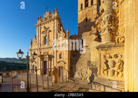 Cathédrale de San Giorgio Martire, Caccamo, Palerme, Sicile, Italie Banque D'Images