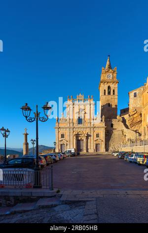 Cathédrale de San Giorgio Martire, Caccamo, Palerme, Sicile, Italie Banque D'Images