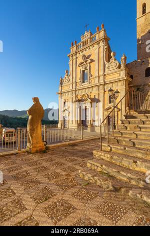 Cathédrale de San Giorgio Martire, Caccamo, Palerme, Sicile, Italie Banque D'Images