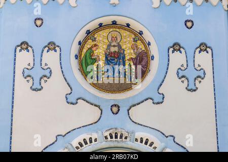 Détail de l'église bleue de Sainte-Élisabeth à Bratislava, Slovaquie Banque D'Images