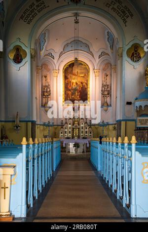 À l'intérieur de l'église bleue de Sainte-Élisabeth à Bratislava, Slovaquie Banque D'Images