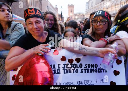 Concert du chanteur italien Eros Ramazzotti à Ferrare, Italie crédit : Filippo Rubin/Alamy Live News Banque D'Images