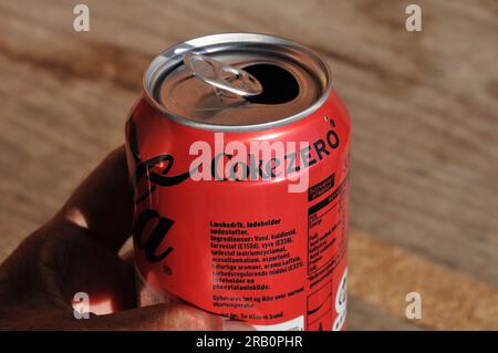 06 juillet 2023/Free Diet coca cola disttirbution forsuger fere tase for promotiondanish captal Copenhague Danemark. (Photo.Francis Joseph Dean/Dean Pictures) Banque D'Images