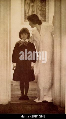 Bienheureux Art Thou parmi les femmes 1899 de Gertrude Kasebier Banque D'Images