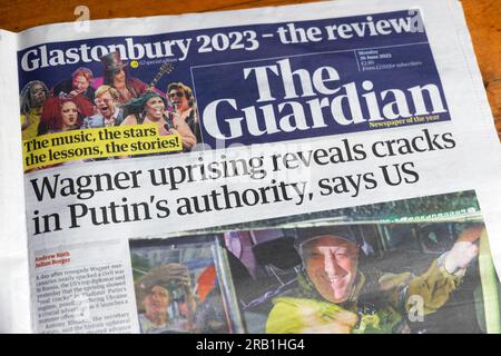 «Le soulèvement de Wagner révèle des fissures dans l'autorité de Poutine, dit le journal américain Guardian en première page article Prigozhin 26 juin 2023 Londres Royaume-Uni Banque D'Images