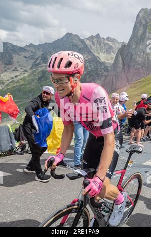 Col de Tourmalet, France, 6 juillet 2023, NEILSON POWLESS de EF EDUCATION - EASYPOST escaladant le Col du Tourmalet Etape 6, 145km, Tarbes à Cauterets Cambasque lors de la 110e édition du Tour de France crédit : Nick Phipps/Alamy Live News Banque D'Images