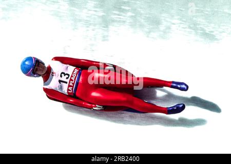 Nadezhda Danilina (EUN) lors de la compétition de luge simple féminine aux Jeux Olympiques d'hiver de 1992 Banque D'Images