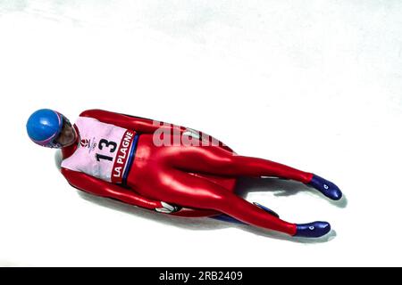 Nadezhda Danilina (EUN) lors de la compétition de luge simple féminine aux Jeux Olympiques d'hiver de 1992 Banque D'Images