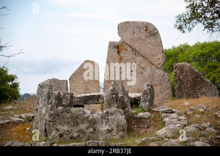 Tombeau géant de Li Lolghi - Sardaigne - Italie Banque D'Images