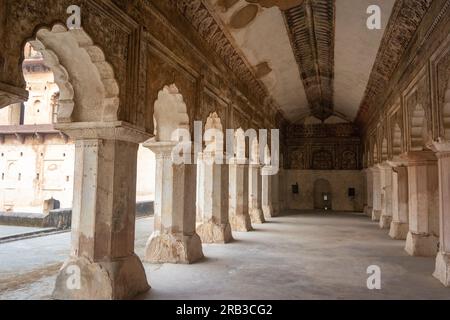 fort d'Orchha et complexe de palais à orchha, madhya pradesh, inde. Banque D'Images