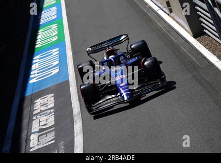 Alexander Albon de Williams dans la voie des stands lors de l'entraînement 1 avant le Grand Prix de Grande-Bretagne 2023 à Silverstone, Towcester. Date de la photo : Vendredi 7 juillet 2022. Banque D'Images