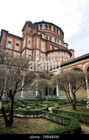 Cloître, Santa Maria delle Grazie, Milan, Italie Banque D'Images