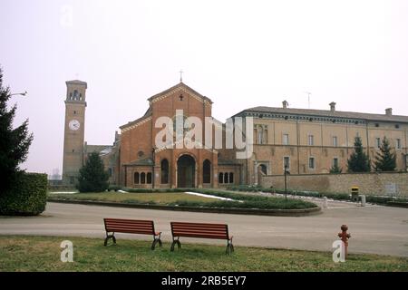 Abbaye de Chiaravalle Della Colomba. Alseno. Emilia Romagna. Italie Banque D'Images
