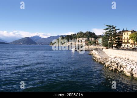 Laveno-mombello. Lago Maggiore. Lombardie. Italie Banque D'Images