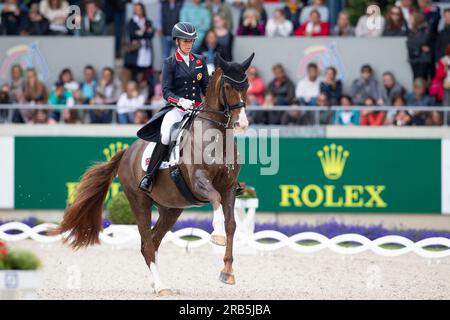 Aix-la-Chapelle, Deutschland. 01 juillet 2023. Charlotte DUJARDIN (GBR) sur Imhotep, action, à l'épreuve, dressage D6 : Prix MEGGLE, 2e épreuve de la Lambertz Nations Cup, Grand Prix spécial CDIO5*, le 07/01/2023, Festival équestre mondial, CHIO Aix-la-Chapelle 2022 à partir de 06.23. - 02.07.2022 à Aix-la-Chapelle/Allemagne ; crédit : dpa/Alamy Live News Banque D'Images