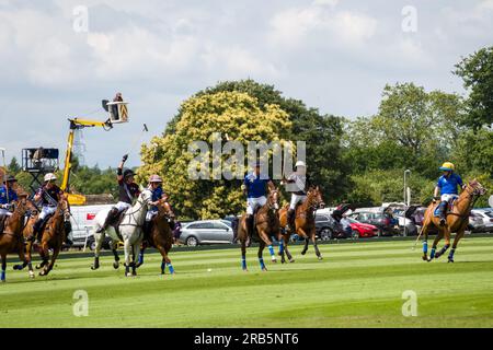 British Open Polo Championship pour le Cowdray Gold Cub Park place contre Black Bears le 6 2023 juillet Banque D'Images