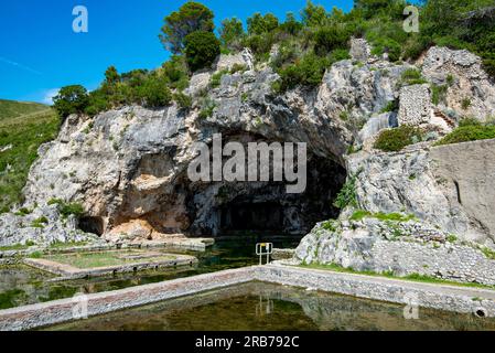 Grotte de Sperlonga dans les ruines de Tiberio - Italie Banque D'Images