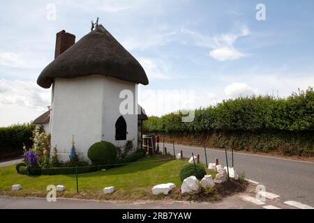 The Round House, qui était une maison de péage du 18e siècle, Stanton Drew, Banque D'Images