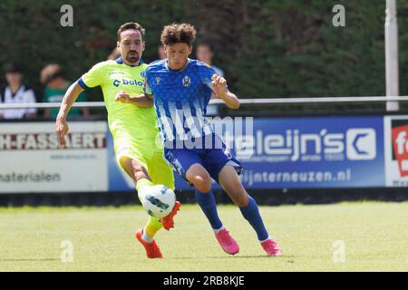 Axel, pays-Bas. 08 juillet 2023. Sven Kums de Gent photographié en action lors d'un match amical de football entre KAA Gent et l'équipe croate de football Lokomotiva Zagreb, samedi 08 juillet 2023 à Axel, aux pays-Bas, en préparation de la saison 2023-2024. BELGA PHOTO KURT DESPLENTER crédit : Belga News Agency/Alamy Live News Banque D'Images