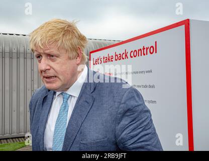 Boris Johnson fait campagne pour quitter .pendant la campagne référendaire du Brexit avec le slogan reprendre le contrôle . Banque D'Images