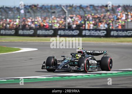 8 juillet 2023 : circuit de Silverstone, Northamptonshire, Angleterre : Formule 1 2023 Grand Prix de F1 britannique Aramco : Journée de qualification ; Lewis Hamilton de l'équipe Mercedes pendant les qualifications Banque D'Images