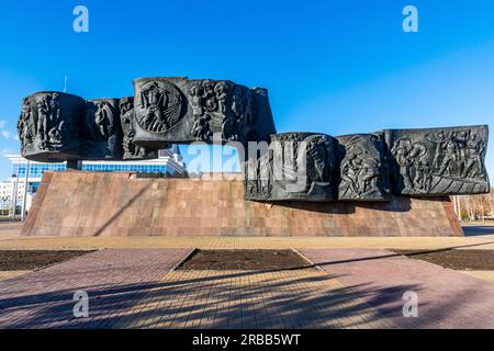 Conquérants du monument de la Terre vierge, Kostanay, Kazakhstan septentrional Banque D'Images