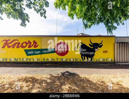 Knorr est un fabricant d'aliments connu pour ses soupes prêtes à l'emploi et ses produits de commodité, sa vue extérieure avec logo, sa publicité historique. Aujourd'hui Knorr Banque D'Images