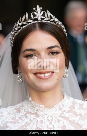 Autun, France. 08 juillet 2023. Mlle Pelagie Mac Mahon arrive à la cérémonie de mariage royal à la cathédrale Saint-Lazare à Autun, le 8 juillet 2023, France. Photo de David Niviere/ABACAPRESS.COM crédit : Abaca Press/Alamy Live News Banque D'Images