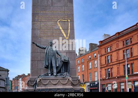 Mémorial à Charles Stewart Parnell, héros de la libération irlandaise Banque D'Images