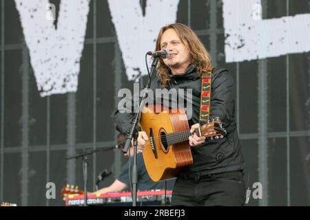 Glasgow, Royaume-Uni. 09 juillet 2023. Jamie Webster Jamie Webster (né en 1994) est un chanteur, compositeur et musicien anglais. Un ancien électricien qui a d'abord chanté des versions de couverture dans les pubs locaux du centre-ville de Liverpool. Crédit : Findlay/Alamy Live News Banque D'Images